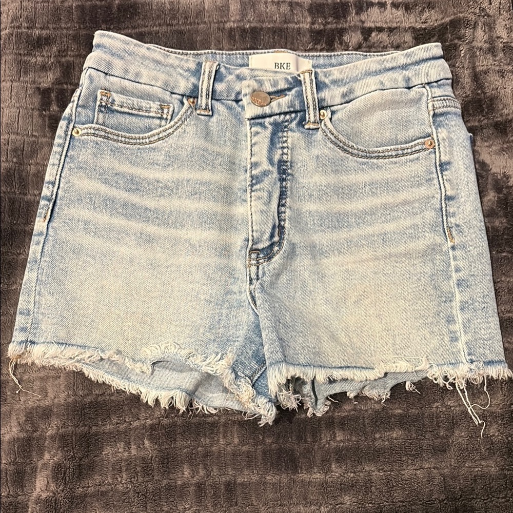 BKE Buckle 25 Billie Women's Light Blue Denim Shorts